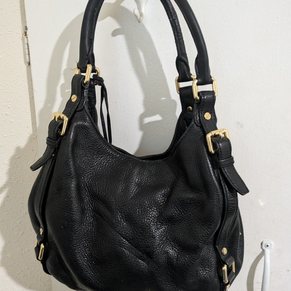 Michael Kors Black Leather Shoulder Bag with Gold Accents - Picture 5 of 14